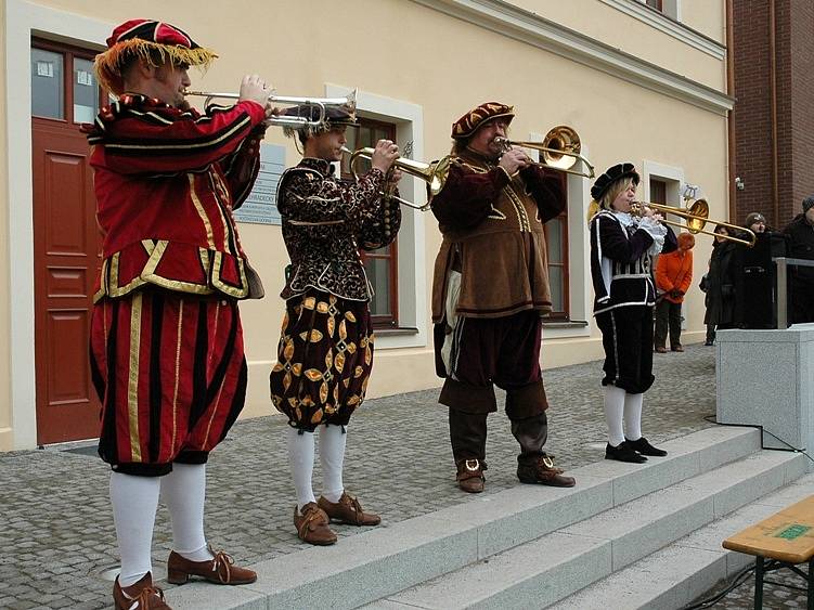 Předvánoční trhy v hradeckém Regiocentru Nový pivovar