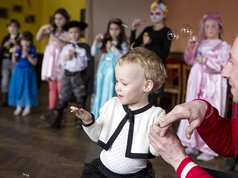 Dětský karneval v Roudničce.