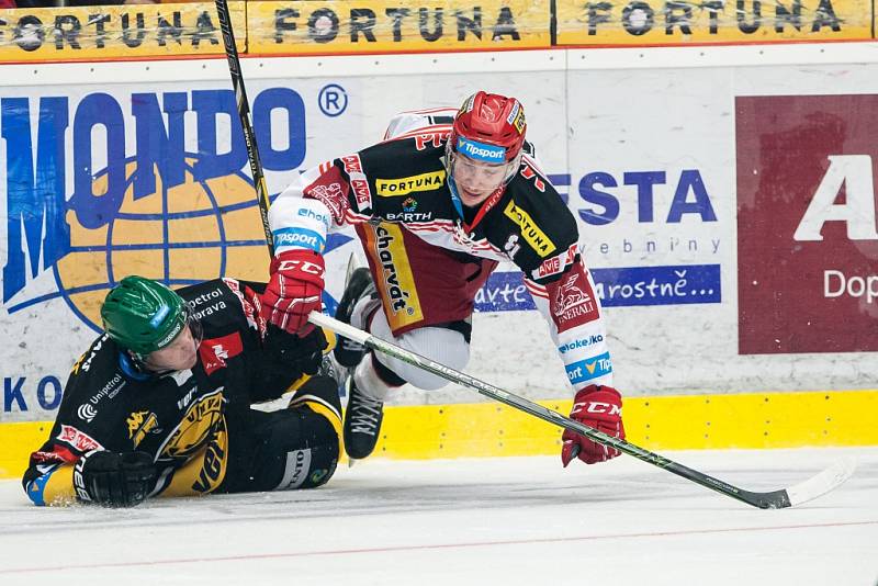 Generali play off hokejové Tipsport extraligy: Mountfield HK - HC Verva Litvínov.