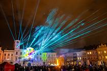 Videomapping a laserová show nahradily v Hradci Králové novoroční ohňostroj