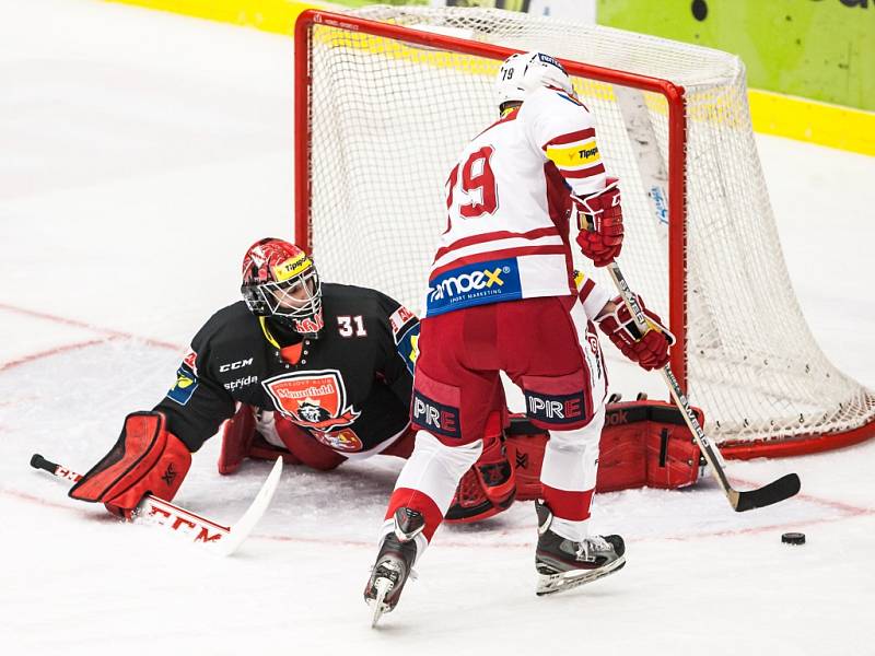 Hokejová extraliga: Mountfield HK - HC Slavia Praha.