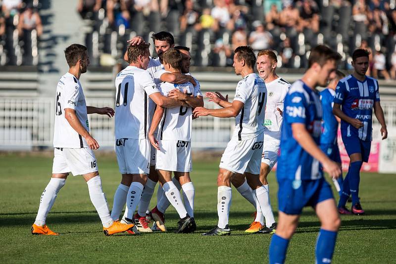 Fotbalová FORTUNA:NÁRODNÍ LIGA: FC Hradec Králové - 1. SC Znojmo.