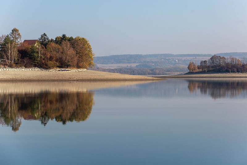 Sucho na přehradě Rozkoš.