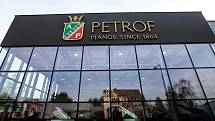 Budova firmy Petrof se stala stavbou roku.