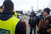 Akce cizinecké policie na Rychnovsku.