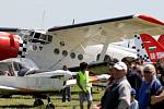 Letecká přehlídka International Flying Display (IFD) na hradeckém letišti o víkendu 13. - 14. června 2009.