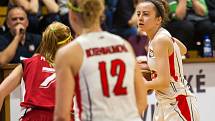 Ženská basketbalová liga - semifinále play off: Sokol Hradec Králové - Basketball Nymburk.