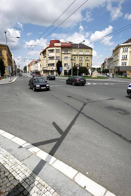 Hradec Králové, Gočárova třída.