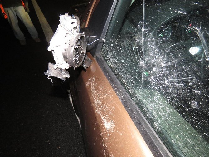 Řidič Land Roveru srazil chodce ve středu 31. ledna okolo 17.30 hodin na Rašínově třídě neboli Hradubické.