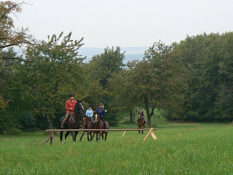 3. Hubertova jízda v Horních Černůtkách (sobota 25. září 2010).