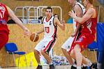 Basketbal mužů - 4. kolo Českého poháru: Sokol Hradec Králové 2 Pražské Předměstí - BK JIP Pardubice.