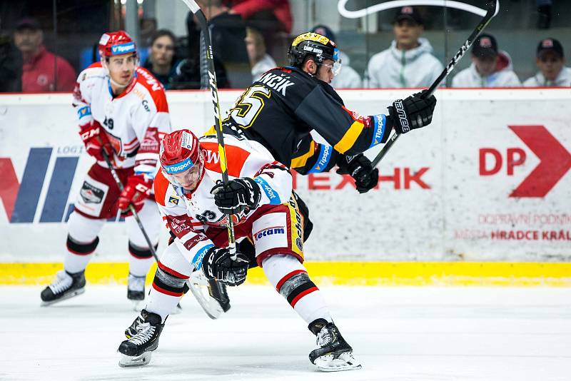 Hokejová extraliga: Mountfield HK - HC Verva Litvínov.