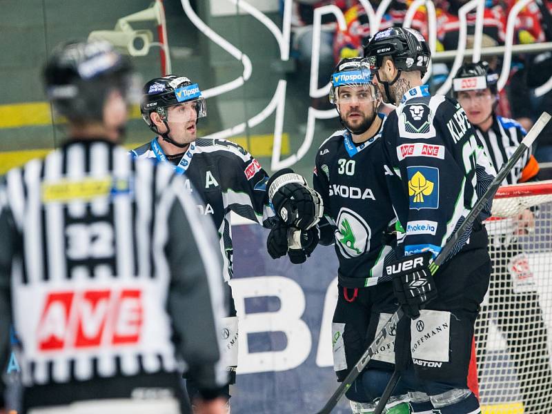 Hokejová extraliga - čtvrtfinále play off: Mountfield HK - BK Mladá Boleslav.