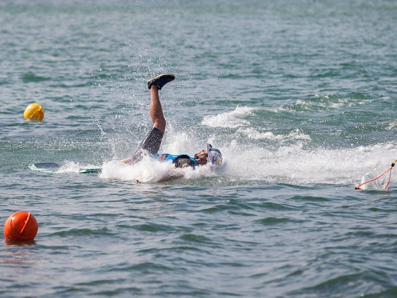 Wakepark na plačické pískovně u Hradce Králové.