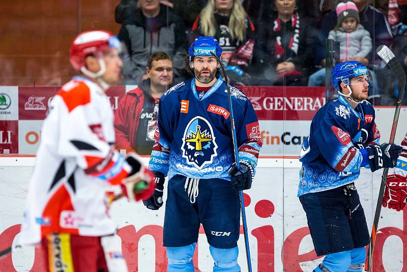 Hokejová extraliga: Mountfield HK - Rytíři Kladno.