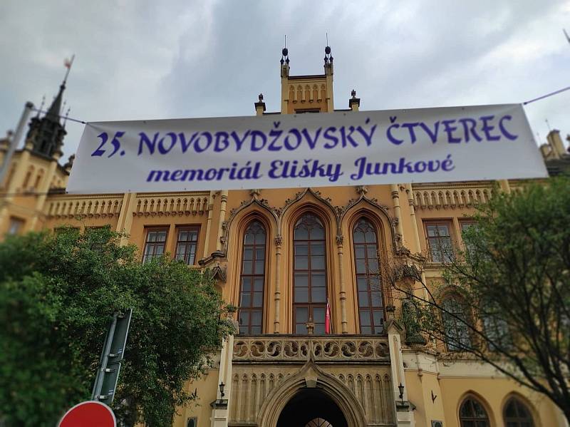 25. ročník závodu veteránů Novobydžovský čtverec – memoriál Elišky Junkové