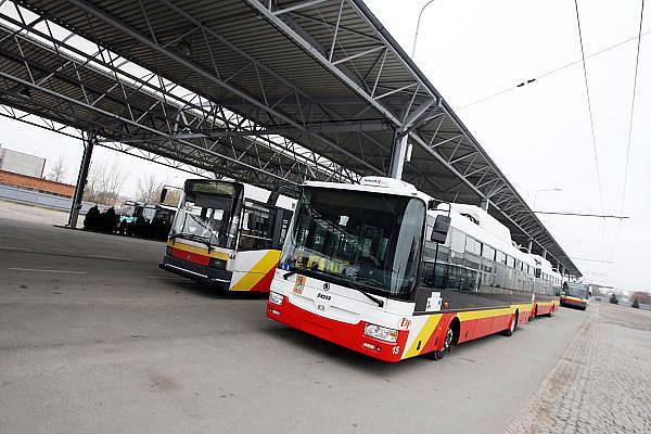 Nízkopodlažní trolejbusy Dopravního podniku města Hradec Králové.