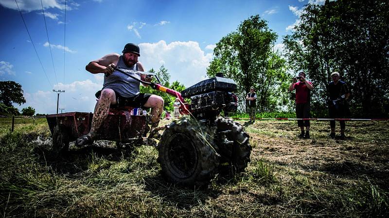 Terra Cup - závody zahradní techniky ve Výravě.