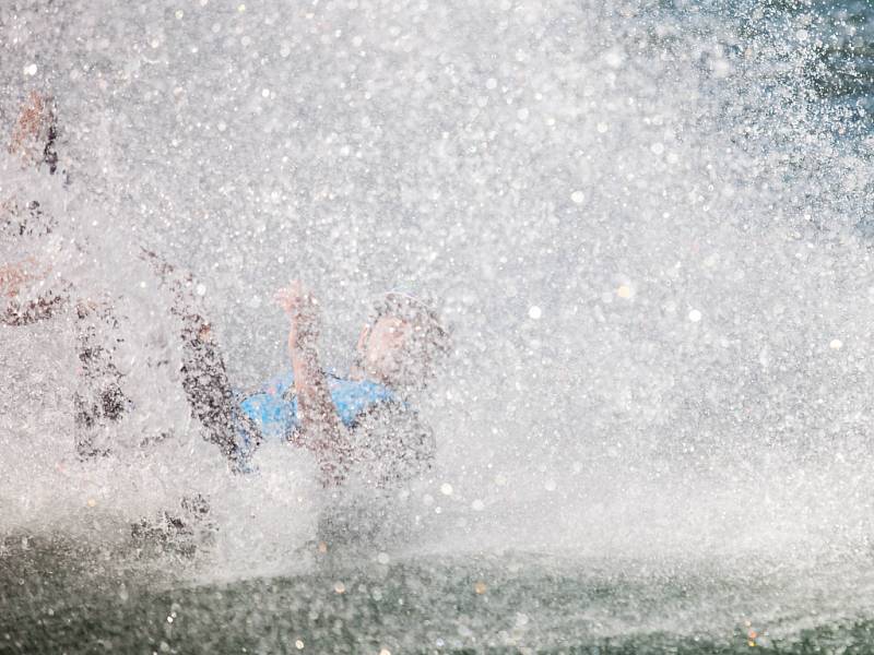 Wakepark na plačické pískovně u Hradce Králové.