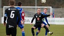 FK Mladá Boleslav B (v modrém) - FC Hradec Králové B 0:0