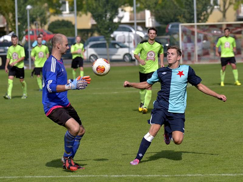 Krajský přebor ve fotbale: FC Slavia Hradec Králové - SK Dobruška.