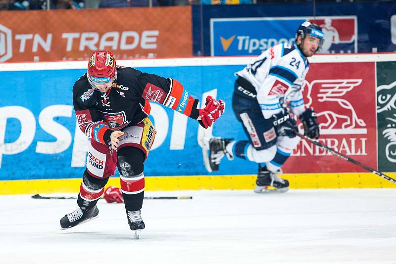 7. čtvrtfinále hokejové extraligy Hradec Králové vs. Liberec (2:1).