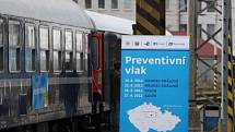 Preventivní vlak na nádraží v Hradci Králové.