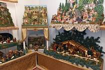 Expozice betlémů v Muzeu hraček Stuchlíkovi.