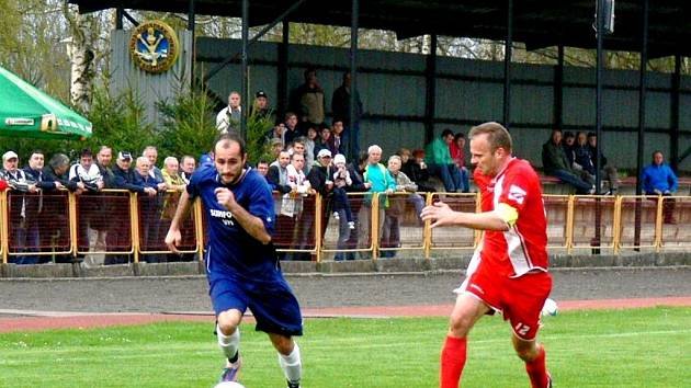 Krajský přebor ve fotbale: TJ Dobruška - FK Chlumec nad Cidlinou.