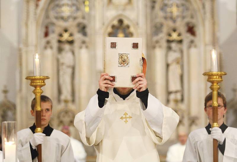 Oslavy výročí jubilejního 350. roku od založení královéhradeckého biskupství.