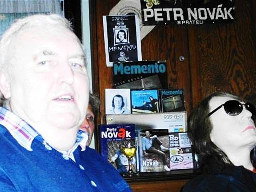 Předseda fanclubu Petra Nováka Stanislav Kolka z Rožnova pod radhoštěm.