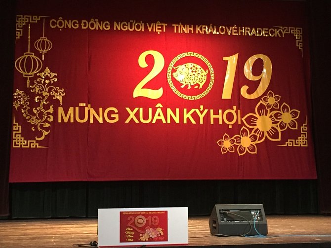 Oslava nového lunárního roku 2019, pořádaná Vietnamci v Hradci Králové.