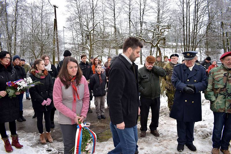 Vzpomínkový akt k 73. výročí příchodu paraskupiny Barium do Žamberka - Polska.