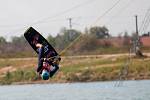 Wakepark na plačické pískovně u Hradce Králové.