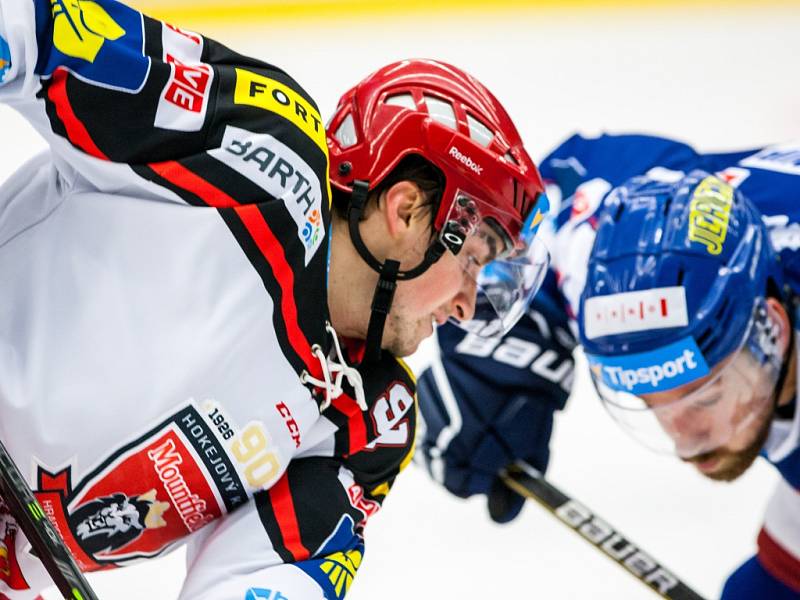 Hokejová extraliga: Mountfield HK - HC Kometa Brno.