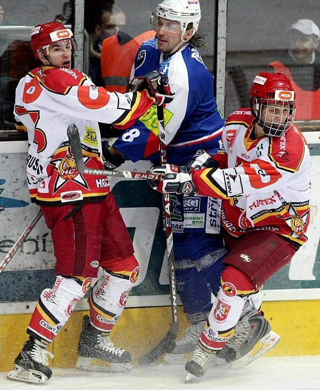 I. hokejová liga: HC VCES Hradec Králové - HC Vrchlabí 5:4 pp (pátek 27. listopadu 2009)