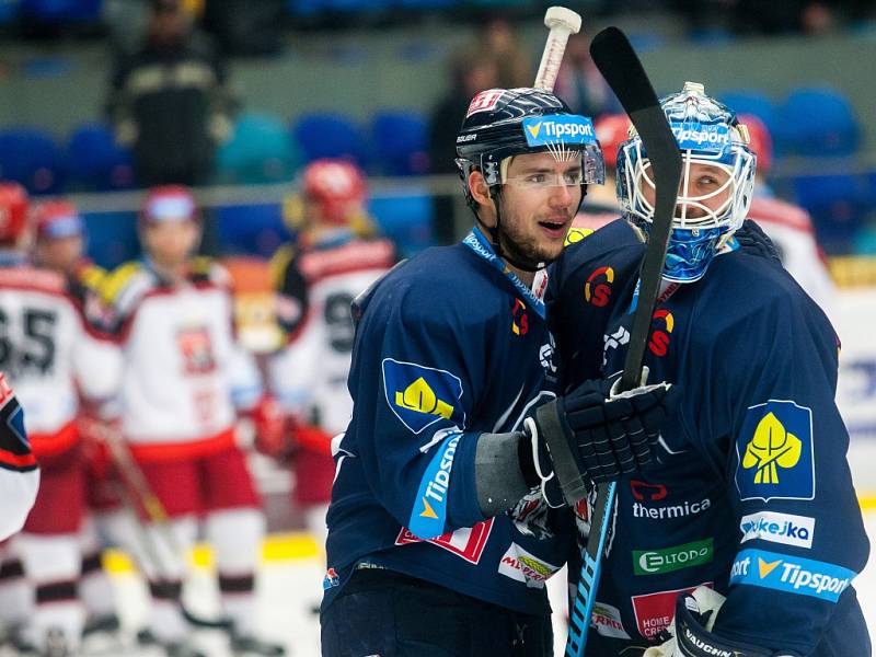 Hokejová extraliga: Mountfield HK - Bílí Tygři Liberec.