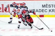 Úvodní utkání čtvrtfinále play off hokejového poháru Generali Česká Cup: Mountfield Hradec Králové - HC Oceláři Třinec