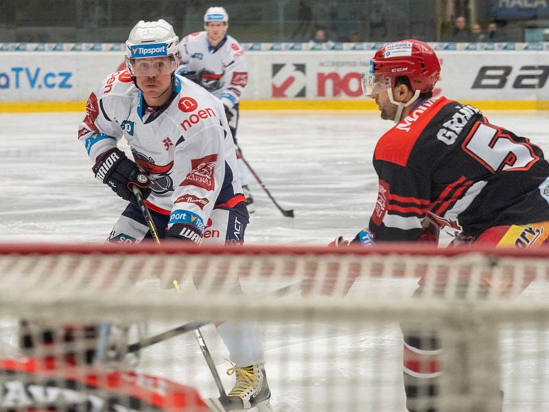 Hokejová extraliga: Piráti Chomutov - Mountfield HK.