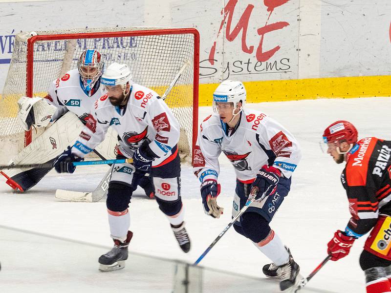 Hokejová extraliga: Piráti Chomutov - Mountfield HK.