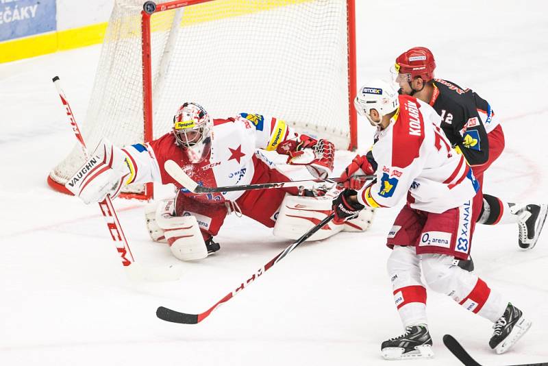 Hokejová extraliga: Mountfield HK - HC Slavia Praha.