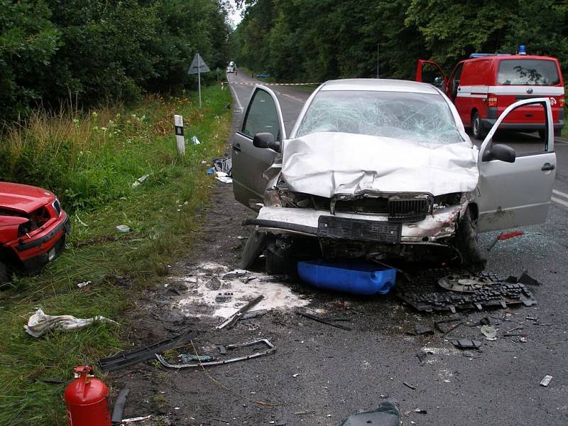 Tragická nehoda mezi obcemi Polánky a Ledce na Královéhradecku