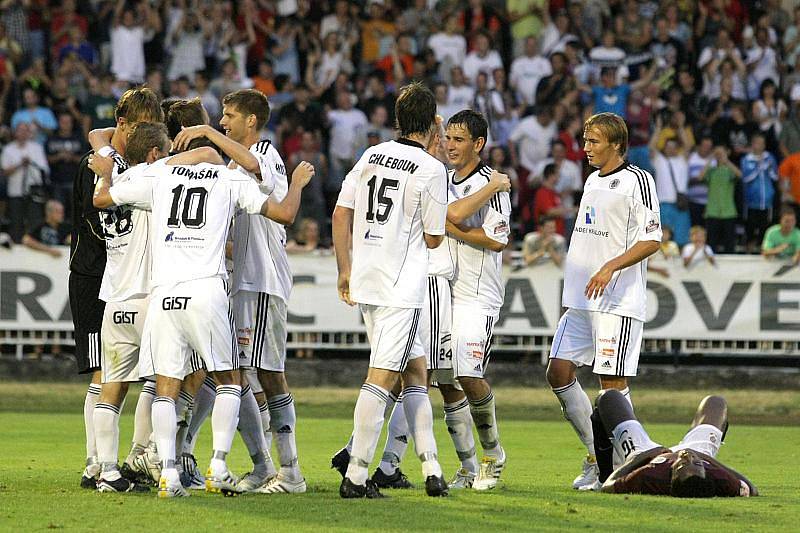 Hradec - Sparta 2:1. (Sobota 17.07.2010)