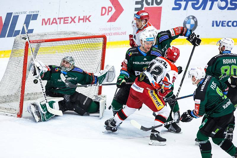 Předkolo hokejového Generali play off Tipsport extraligy: Mountfield HK - HC Energie Karlovy Vary.