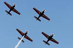 Jordánská akrobatická skupina Royal Jordanian Falcons se začala slétat  na Czech International Air Fest (CIAF) už v úterý 1. září.