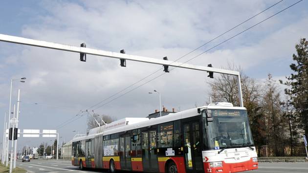 Z křižovatky Brněnské a Palachovy ulice v Hradci Králové by v budoucnu měly odbočovat trolejbusy.