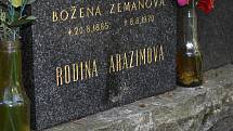 Hrob Josefa Arazima na Lesním hřbitově v Hradci Králové.