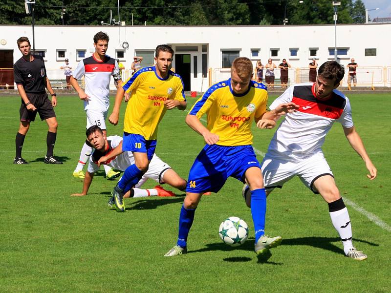 Fotbalový Pohár hejtmana Královéhradeckého kraje: SK Dobruška - TJ Sokol Třebeš.