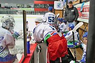Hokejisté Hronova se na ledě Chomutova ve finiši neměli za co stydět. První polovina zápasu ale zaváněla mnohem horším výsledkem.