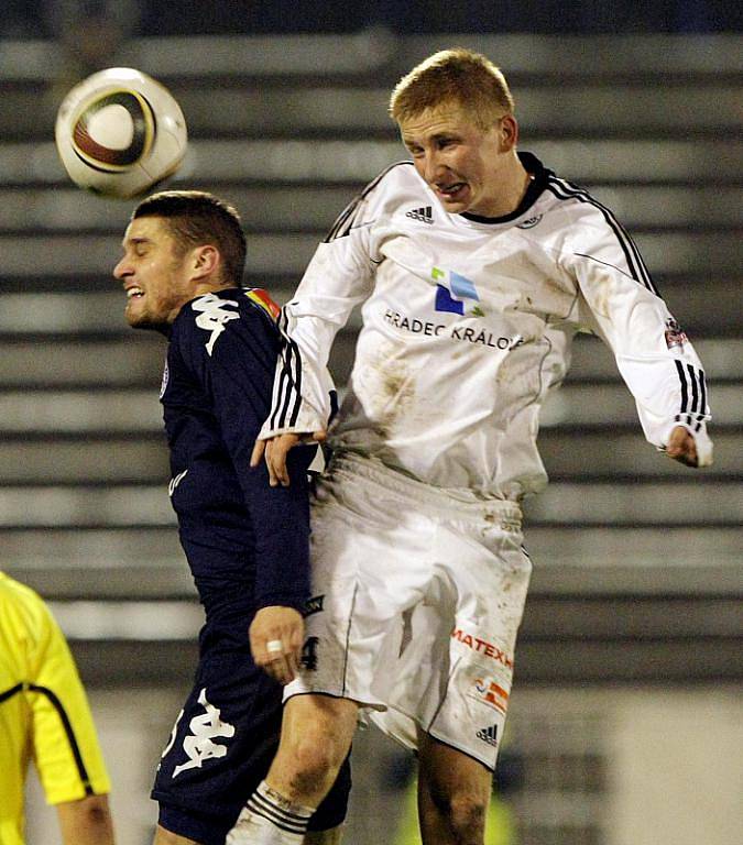 Fotbal, 1. liga: FC Hradec Králové - 1. FC Slovácko. (Neděle 21. listopadu 2010)